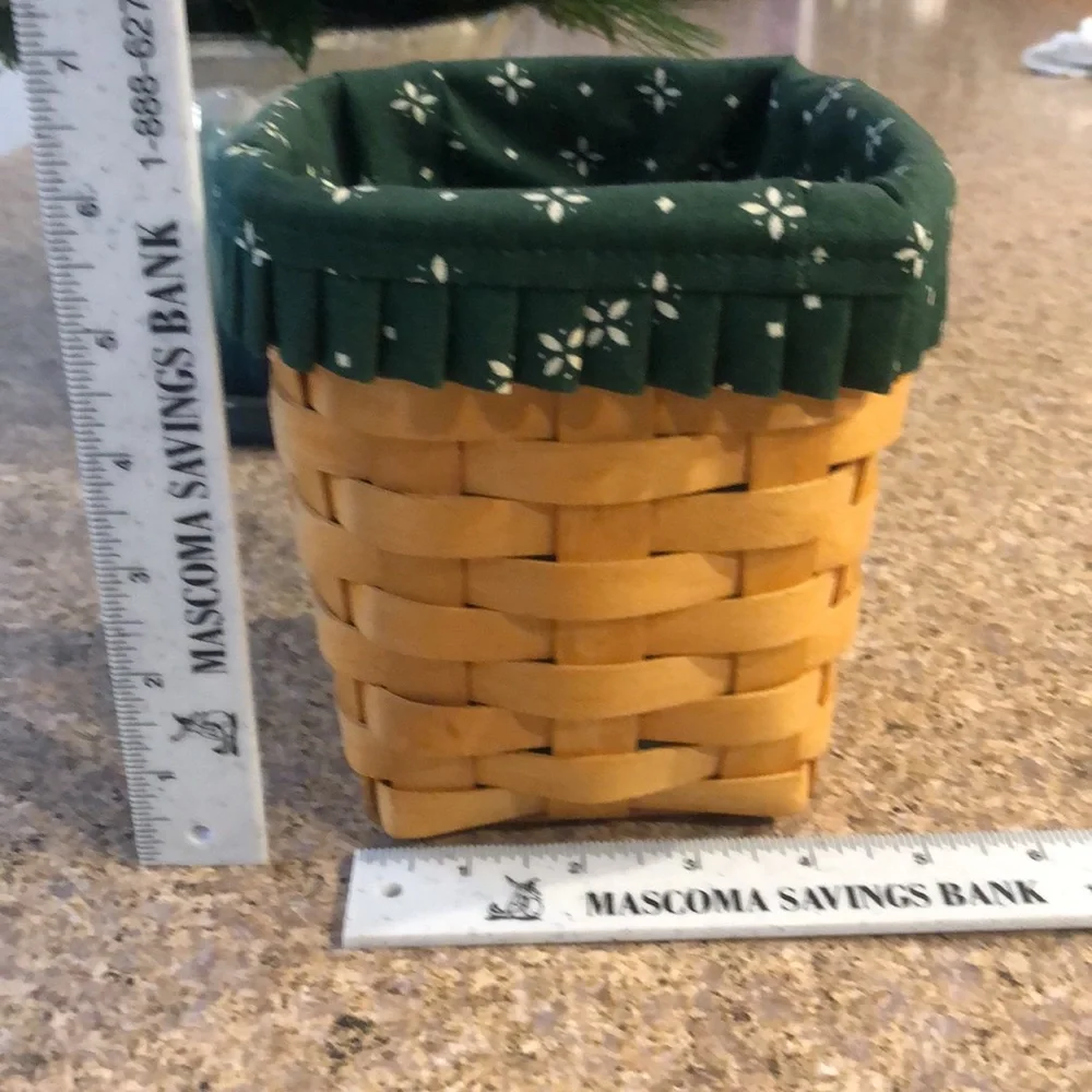 Longaberger Basket with Green Liner Handmade Basket